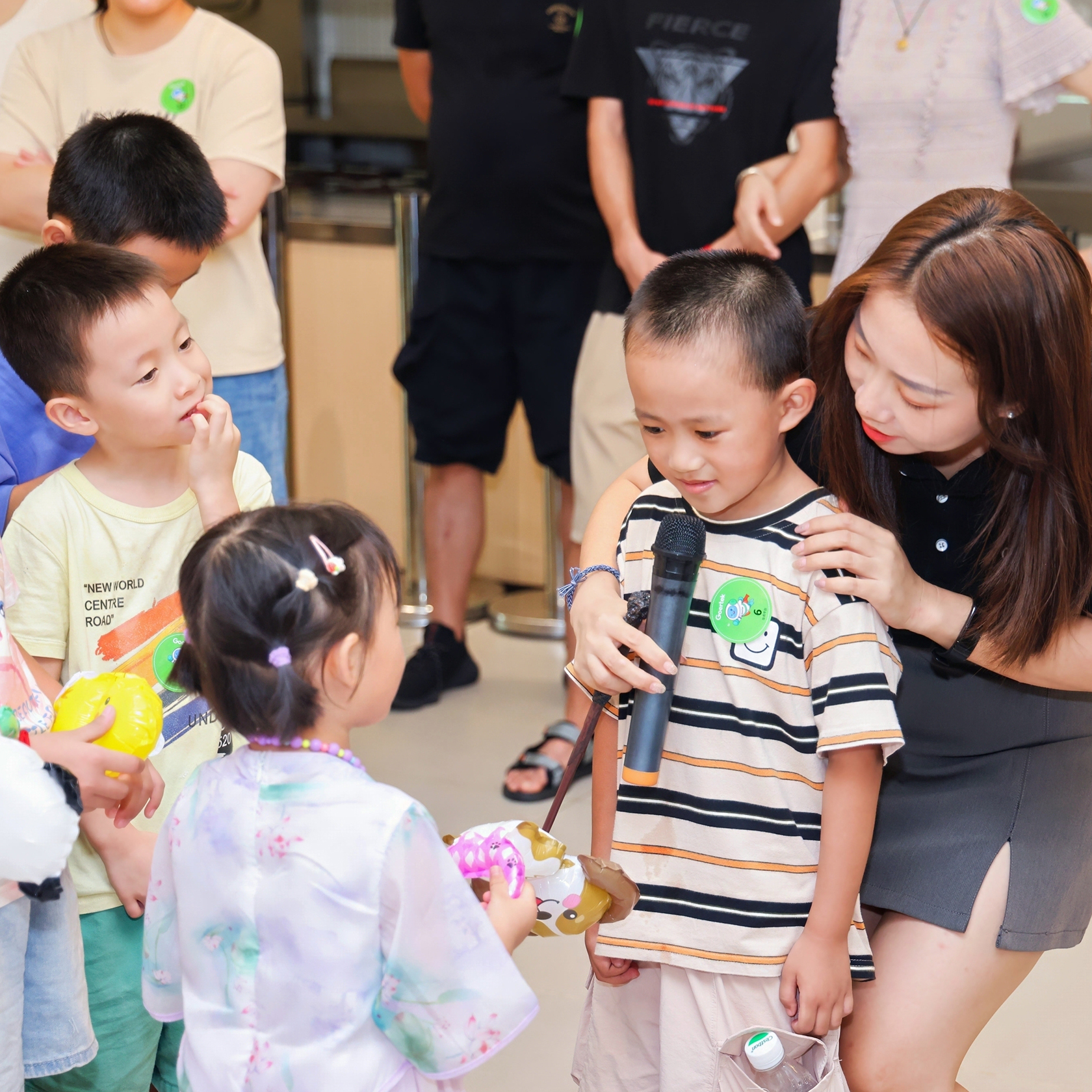 丰富多彩的员工活动